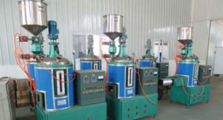 automatic intermittent positive pressure pre-foaming machine